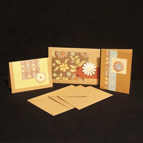 Set of 3 Muted Floral Embellished Kraft Handmade Note Cards - Picture 1 of 2